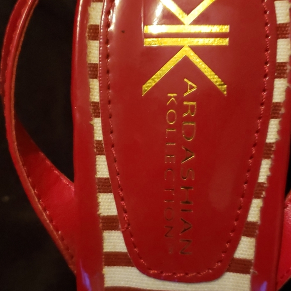 Kardashian Kollection Wedge sandal - Picture 4 of 6